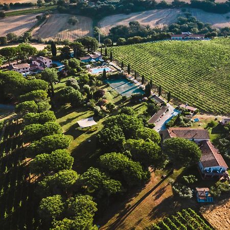 Villa Acquaviva Wine Resort มอนเตเมราโน ภายนอก รูปภาพ