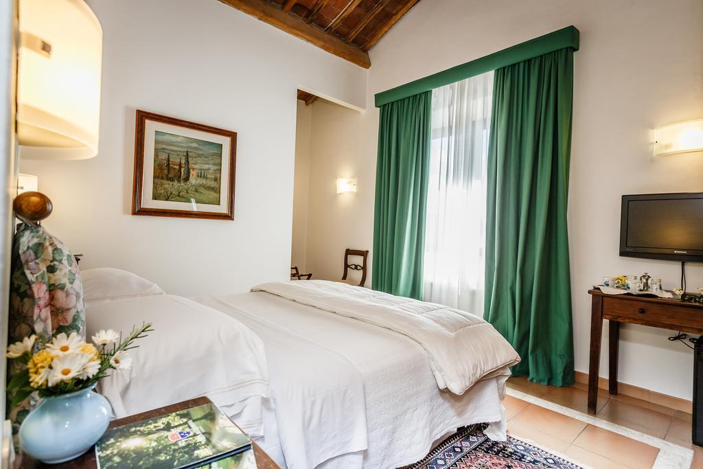 Villa Acquaviva Wine Resort มอนเตเมราโน ภายนอก รูปภาพ