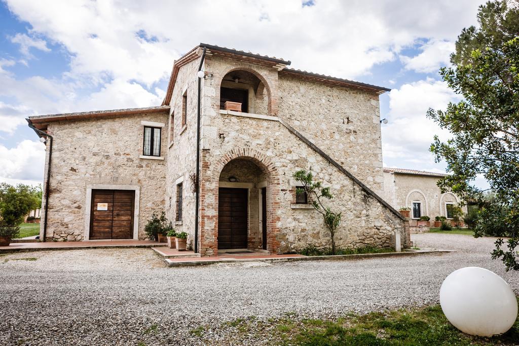 Villa Acquaviva Wine Resort มอนเตเมราโน ภายนอก รูปภาพ