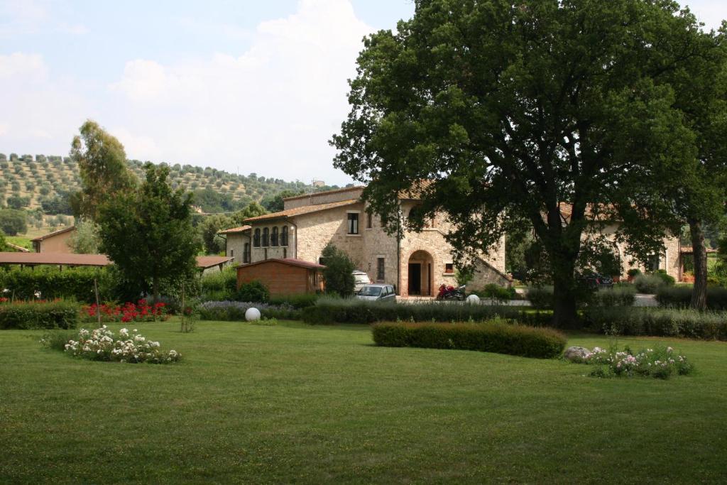 Villa Acquaviva Wine Resort มอนเตเมราโน ภายนอก รูปภาพ